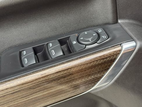 Used 2021 Chevrolet Silverado 1500 RST w/ Texas Edition Plus image 25