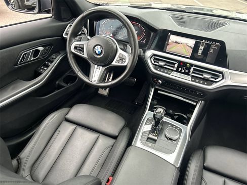 Used 2020 BMW 330i xDrive Sedan w/ M Sport Package image 11
