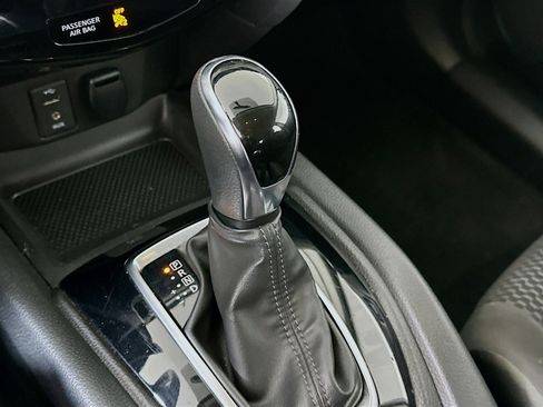 Used 2018 Nissan Rogue Sport S w/ S Appearance Package image 23