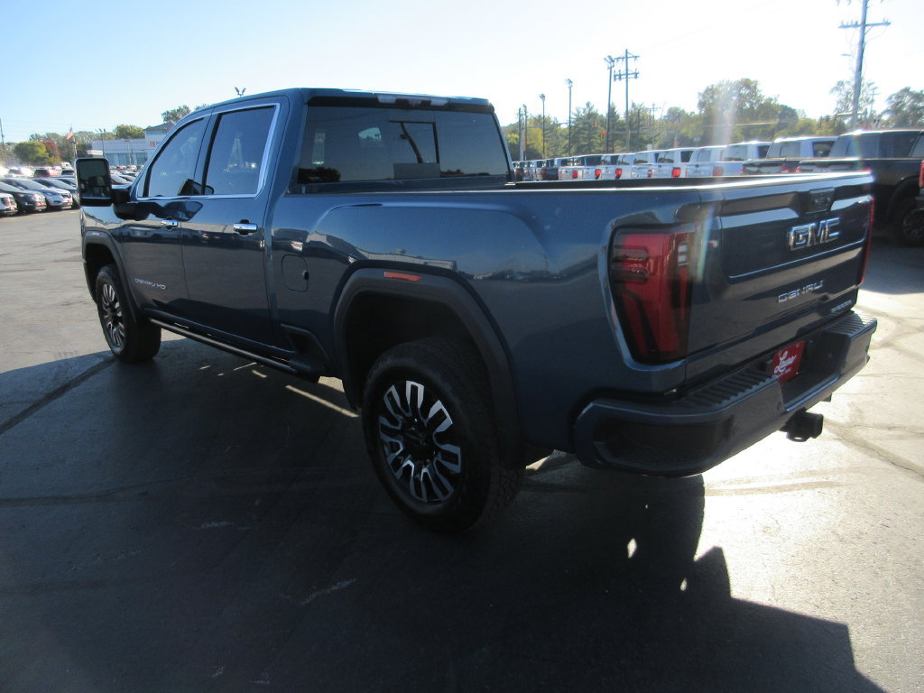 Certified 2024 GMC Sierra 2500 Denali Ultimate AWD/4WD image 10