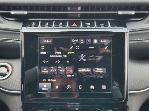 Certified 2025 Jeep Grand Cherokee L Altitude RWD image 16