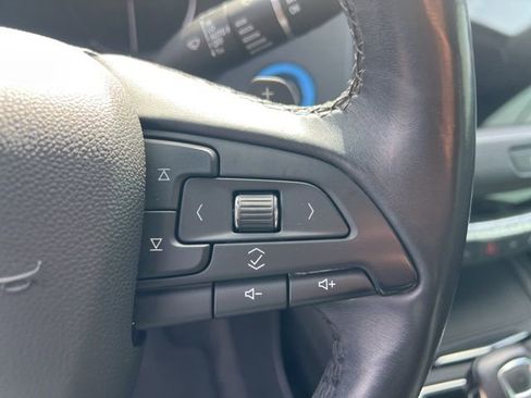 Used 2019 Cadillac XT4 Premium Luxury w/ Cold Weather Package image 16