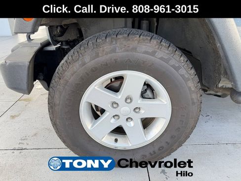 Used 2014 Jeep Wrangler Unlimited Sport w/ Quick Order Package 24S AWD/4WD image 17