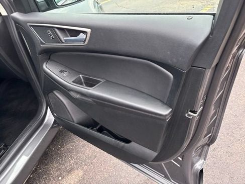 Used 2024 Ford Edge SEL w/ Convenience Package AWD/4WD image 6