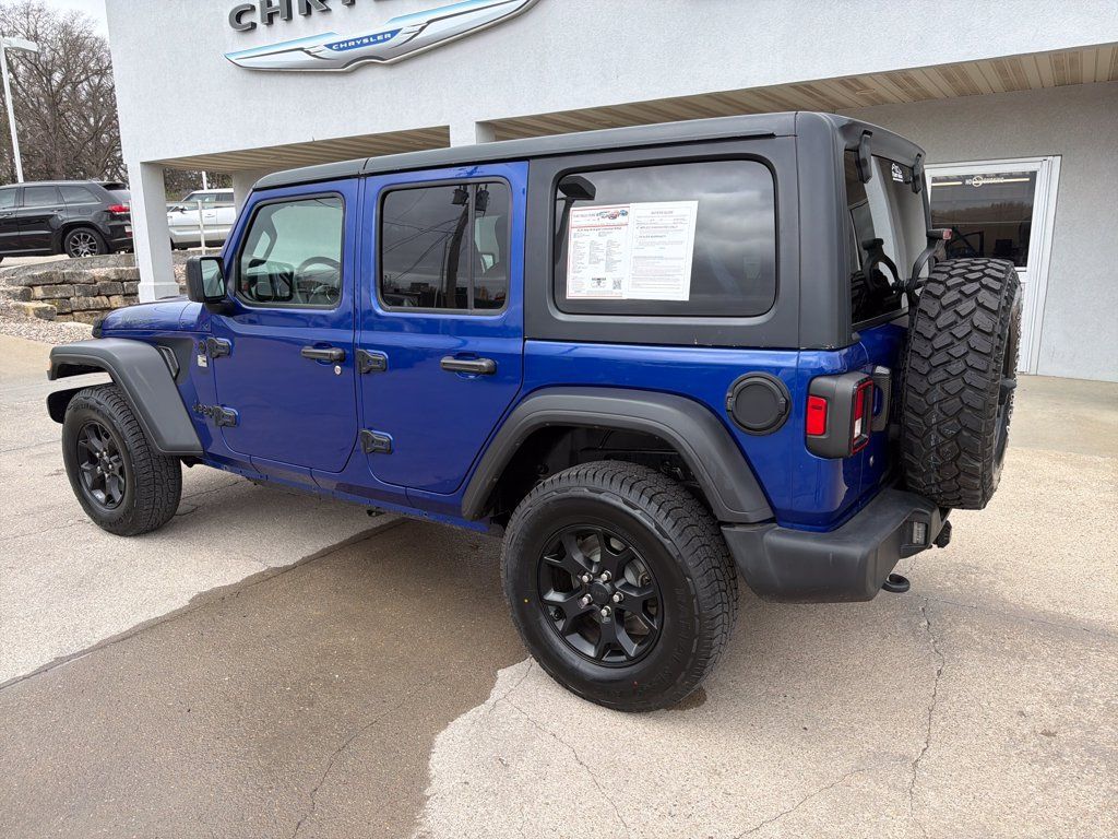 Used 2020 Jeep Wrangler Unlimited Sport AWD/4WD image 3