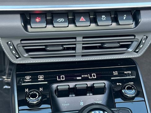 Used 2024 Porsche 911 Targa 4 GTS image 25