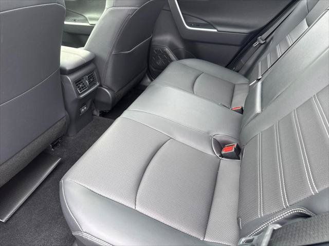 Certified 2025 Toyota RAV4 Limited w/ Advanced Technology Package AWD/4WD image 28