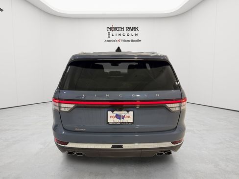 New 2026 Lincoln Aviator 2WD image 28