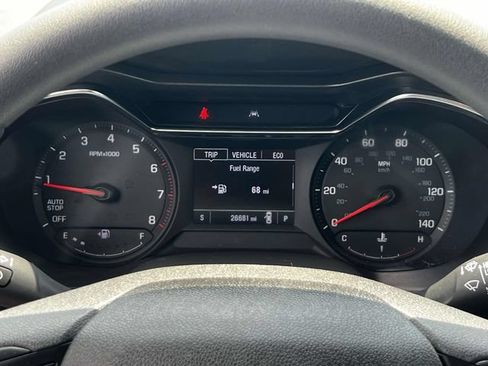 Used 2023 Chevrolet TrailBlazer LT w/ Convenience Package FWD image 27