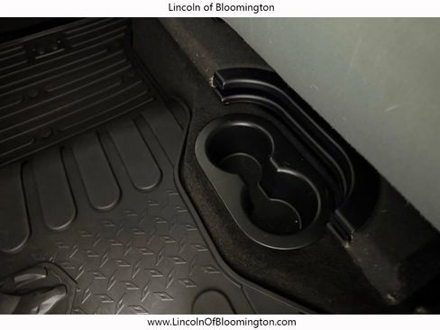 Used 2018 RAM 1500 SLT image 53