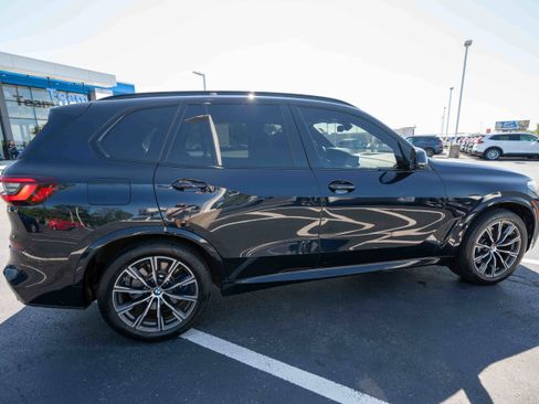 Used 2021 BMW X5 xDrive40i w/ M Sport Package AWD/4WD image 6