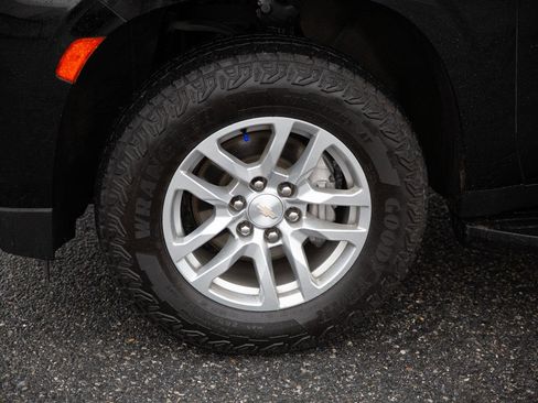 Used 2023 Chevrolet Tahoe LT image 9