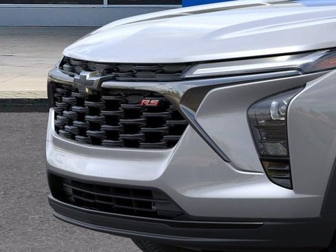New 2026 Chevrolet Trax RS w/ Driver Confidence Package FWD image 13