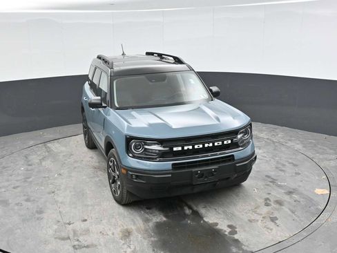 Used 2023 Ford Bronco Sport Outer Banks w/ Tech Package AWD/4WD image 16