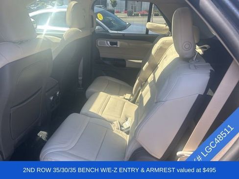 Used 2020 Ford Explorer Platinum w/ Premium Technology Package AWD/4WD image 4