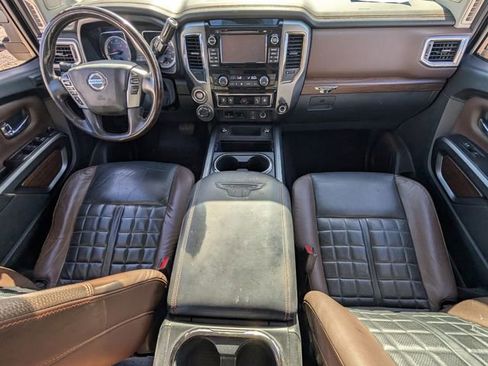 Used 2017 Nissan Titan Platinum Reserve image 10