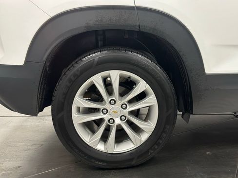 Used 2023 Chevrolet TrailBlazer LS FWD image 26