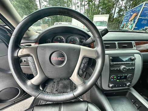 Certified 2014 GMC Yukon SLT image 11