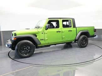 New 2026 Jeep Gladiator Sport video 2