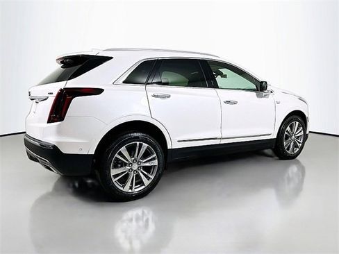 New 2026 Cadillac XT5 Premium Luxury w/ Driver Assist Package image 4