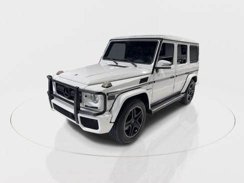 Used 2014 Mercedes-Benz G 63 AMG 4MATIC image 17
