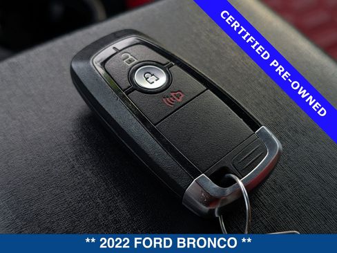 Used 2022 Ford Bronco 4-Door AWD/4WD image 31