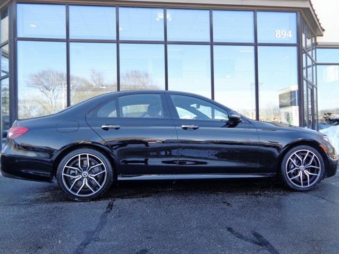 Used 2021 Mercedes-Benz E 450 4MATIC Sedan w/ Premium Package image 4