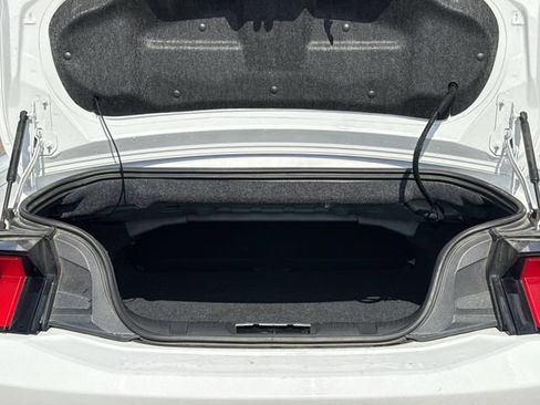Used 2025 Ford Mustang Premium RWD image 30