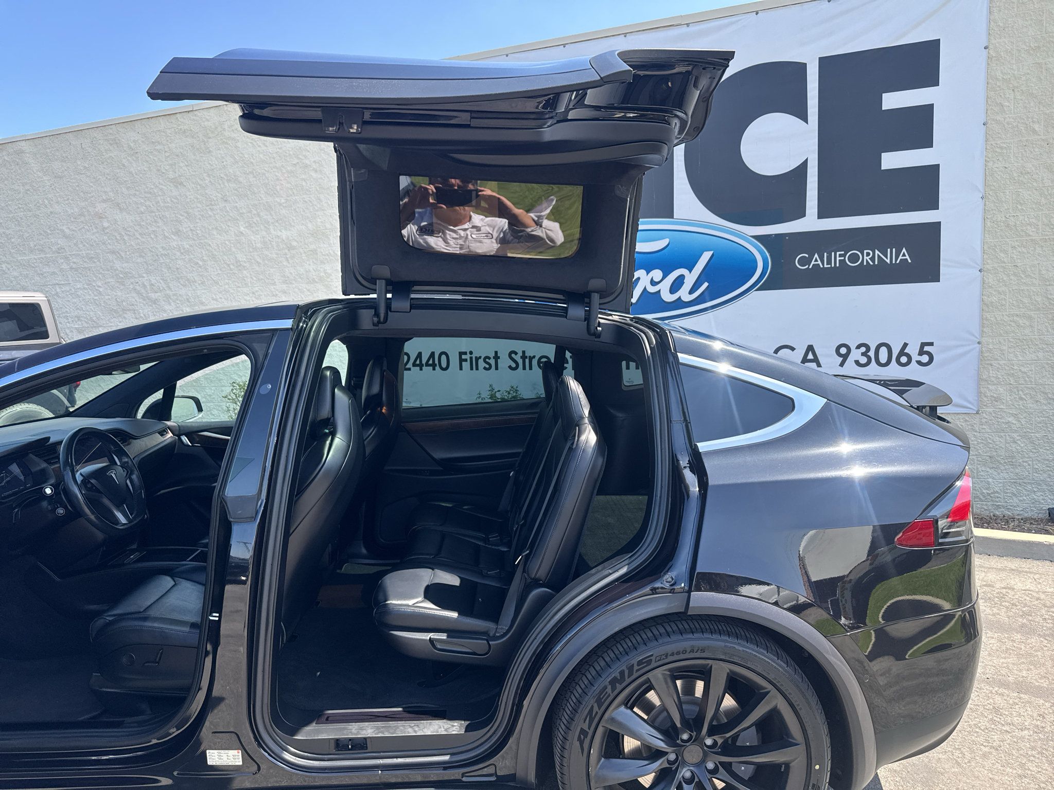Used 2018 Tesla Model X 100D AWD/4WD image 16