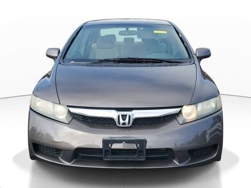 Used 2010 Honda Civic LX image 2