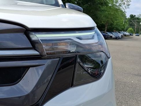 Used 2026 Subaru Forester Premium AWD/4WD image 9