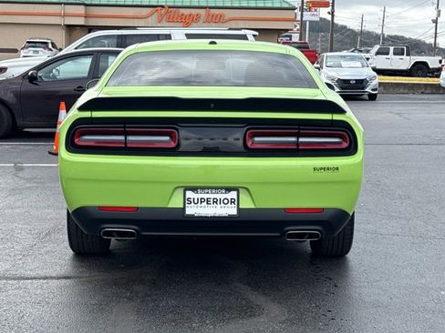 Used 2023 Dodge Challenger SXT w/ Blacktop Package image 4