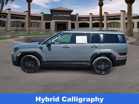 Certified 2025 Hyundai Santa Fe Calligraphy AWD/4WD image 5