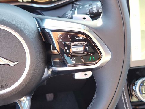 New 2026 Jaguar F-PACE R-Dynamic S AWD/4WD image 43