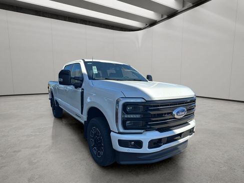 New 2026 Ford F250 Platinum AWD/4WD image 7