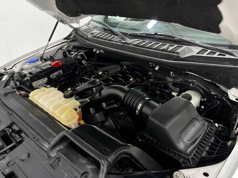 Used 2018 Ford F150 XLT w/ Equipment Group 302A Luxury AWD/4WD image 27