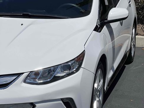 Used 2019 Chevrolet Volt LT FWD image 43