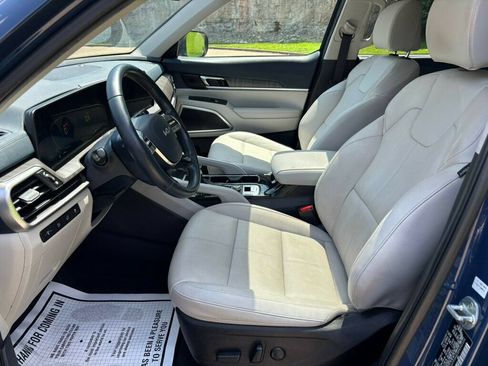 Used 2023 Kia Telluride EX FWD image 9