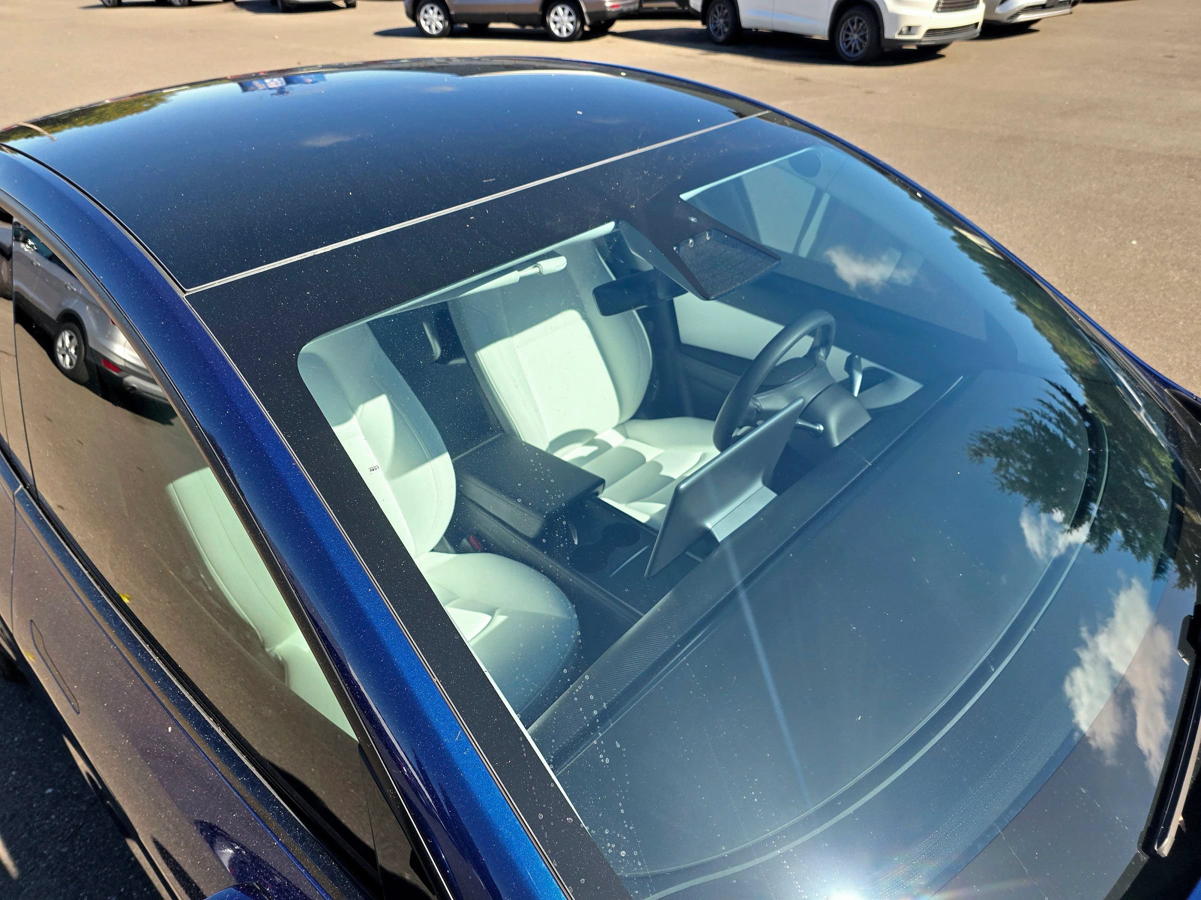 Used 2022 Tesla Model Y Long Range AWD/4WD image 16
