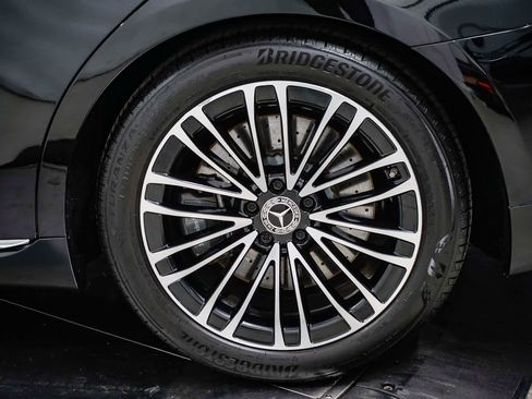 Used 2022 Mercedes-Benz S 580 4MATIC Sedan image 10