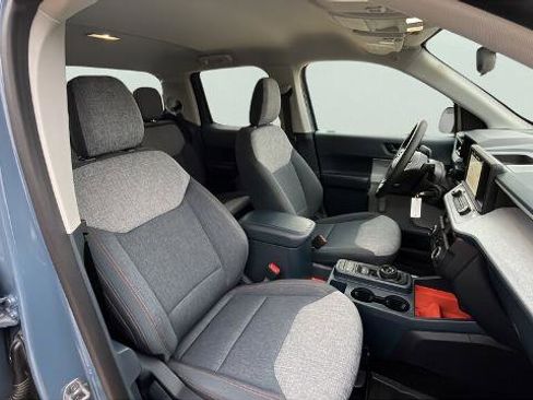 Certified 2024 Ford Maverick XLT image 19