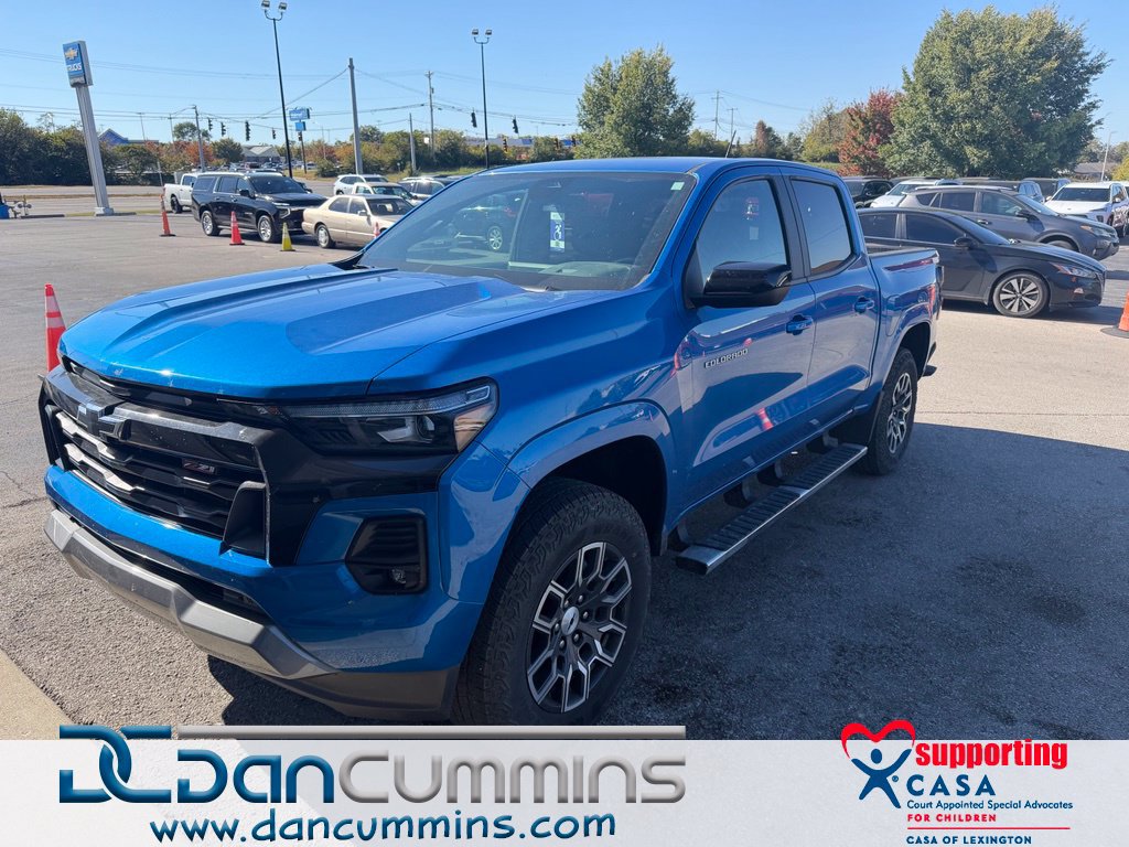 Used 2023 Chevrolet Colorado Z71 w/ Z71 Convenience Package 2 AWD/4WD image 1