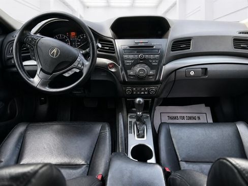 Used 2013 Acura ILX w/ Technology Package FWD image 8