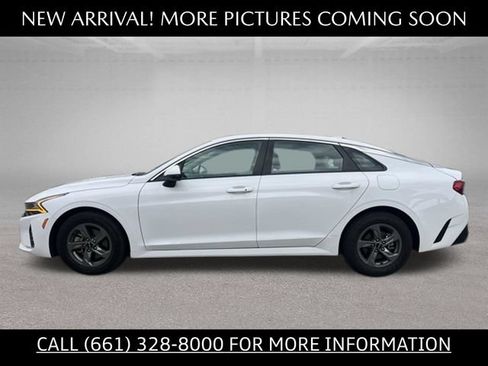 Used 2023 Kia K5 LXS FWD image 2