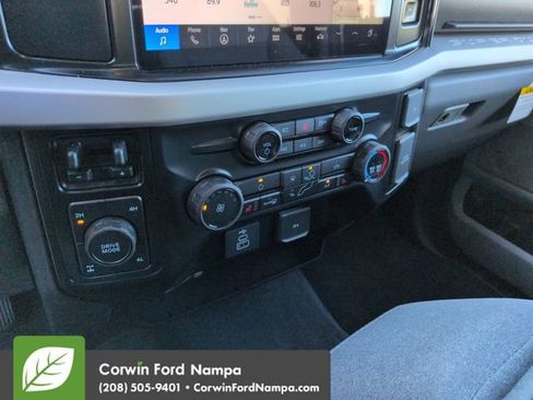New 2026 Ford F250 XLT w/ XLT Premium Package AWD/4WD image 17