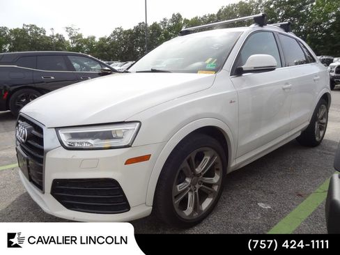 Used 2017 Audi Q3 2.0T Prestige w/ Prestige Package AWD/4WD image 3