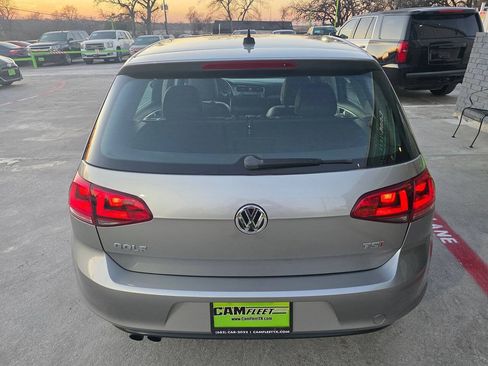 Used 2015 Volkswagen Golf S FWD image 11