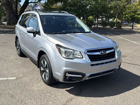 Used 2017 Subaru Forester 2.5i Premium AWD/4WD image 15