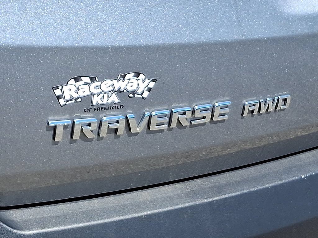 Used 2023 Chevrolet Traverse LT w/ LT Premium Package AWD/4WD image 31