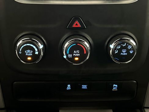 Used 2023 RAM 1500 Warlock AWD/4WD image 11